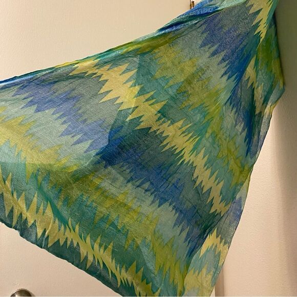 Green teal aqua mermaid Blue Kelly green lightweight metallic infinity scarf - Picture 3 of 10